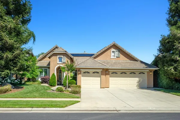 $625,000 | 2691 Stuart Avenue, Clovis, CA 93611