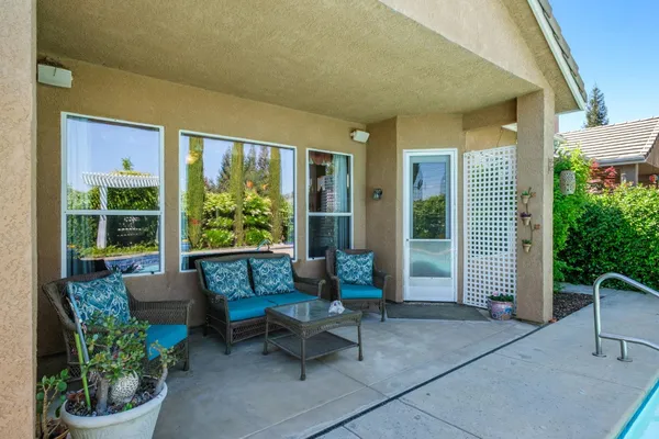 $625,000 | 2691 Stuart Avenue, Clovis, CA 93611