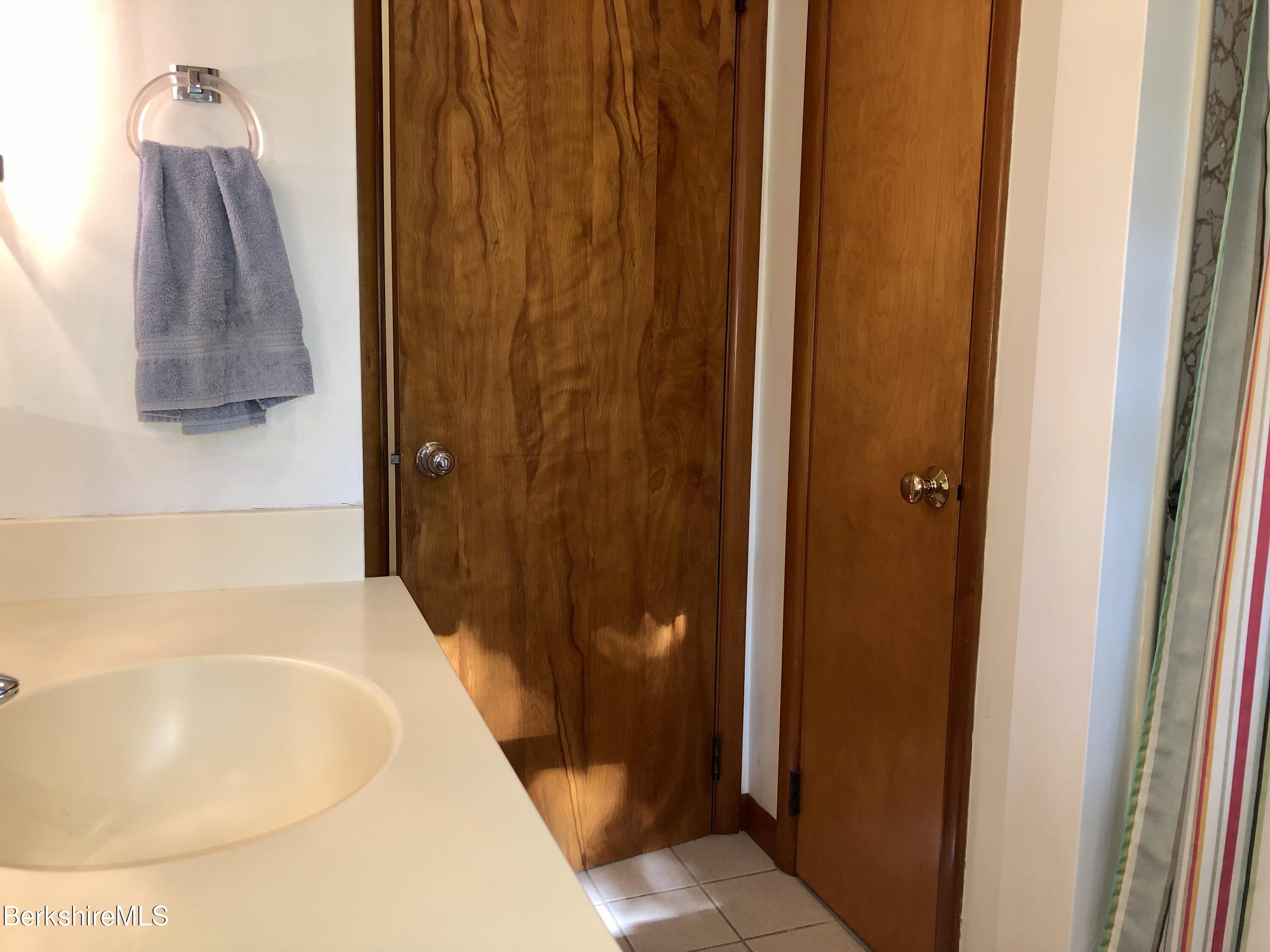 40 Howe Road Pittsfield, MA 01201 - Photo 27 of 55 Full Bath View 2