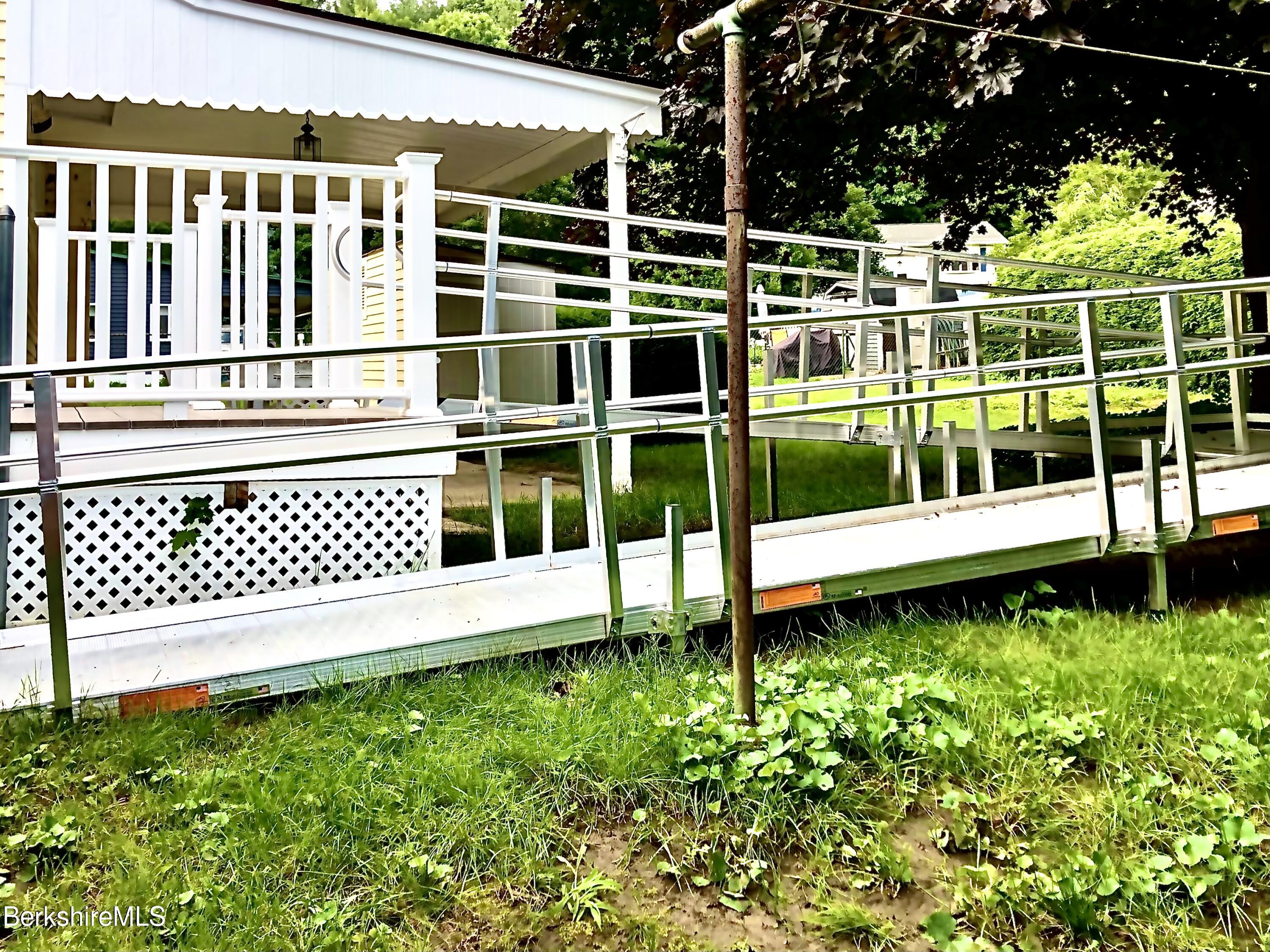 40 Howe Road Pittsfield, MA 01201 - Photo 47 of 55 Ramp