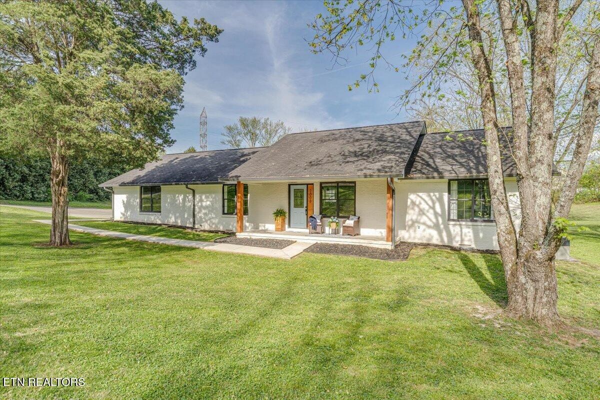 2008 Cecil Johnson Road Knoxville, TN 37921 - Photo 2 of 51