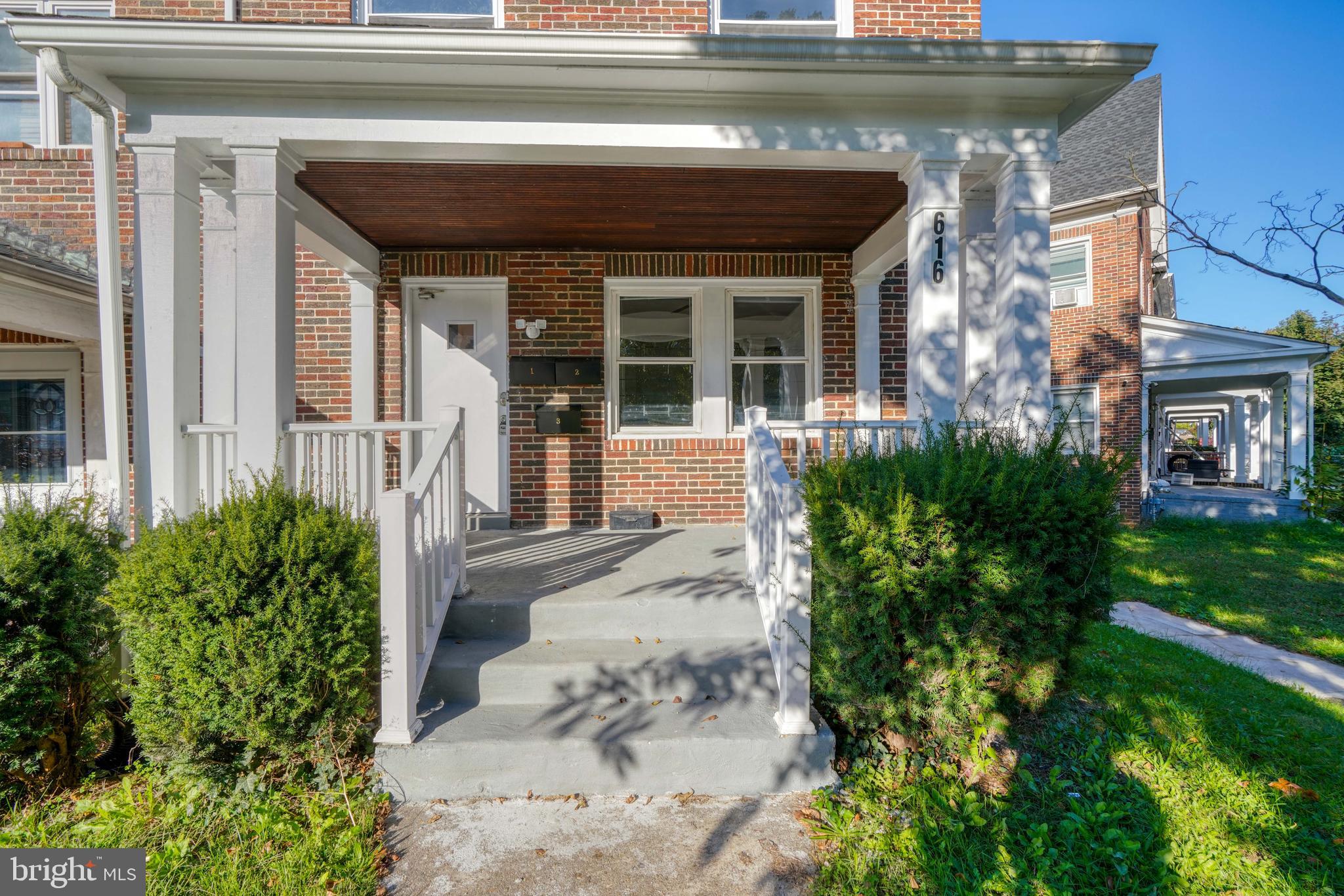 616 North Woodington Road, Unit 2 Baltimore, MD 21229 - Photo 2 of 29