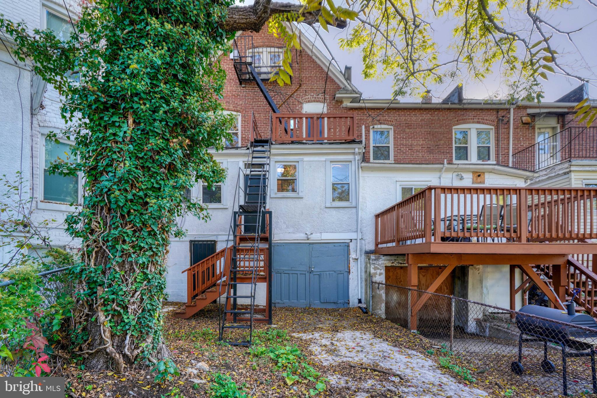 616 North Woodington Road, Unit 2 Baltimore, MD 21229 - Photo 7 of 29