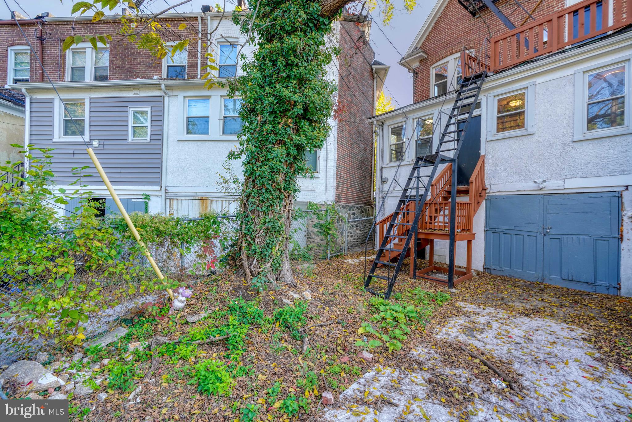 616 North Woodington Road, Unit 2 Baltimore, MD 21229 - Photo 8 of 29