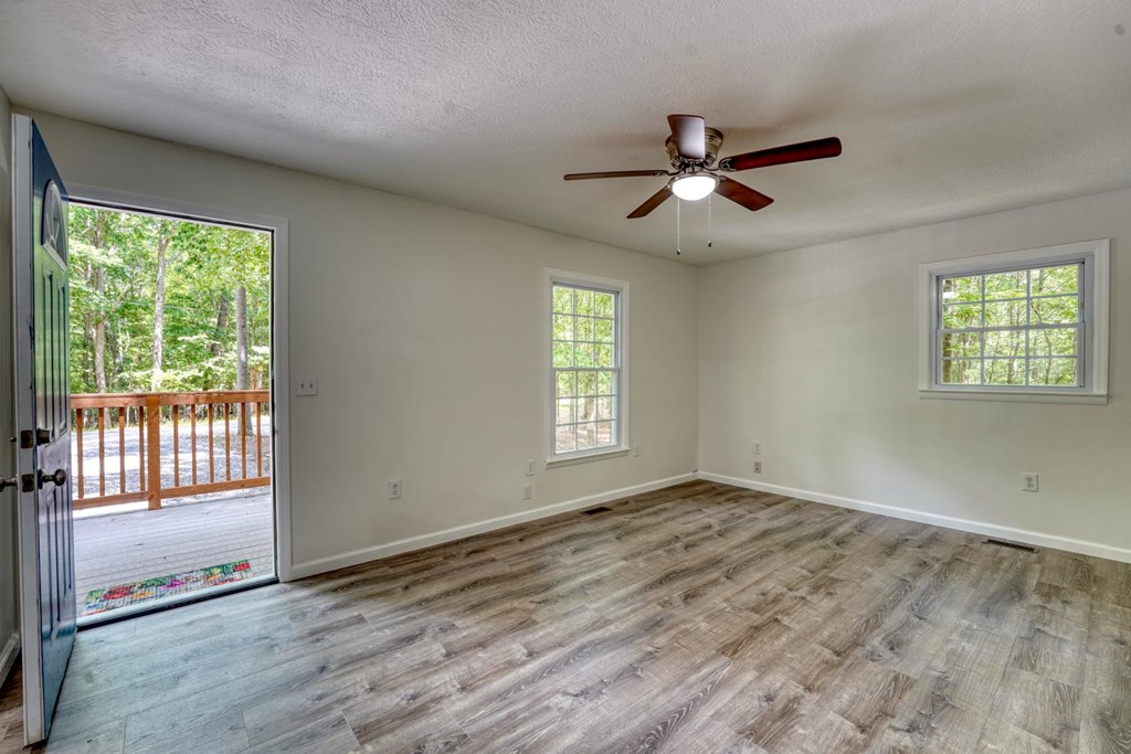 927 Paul Nicholson Road Blairsville, GA 30512 - Photo 3 of 34