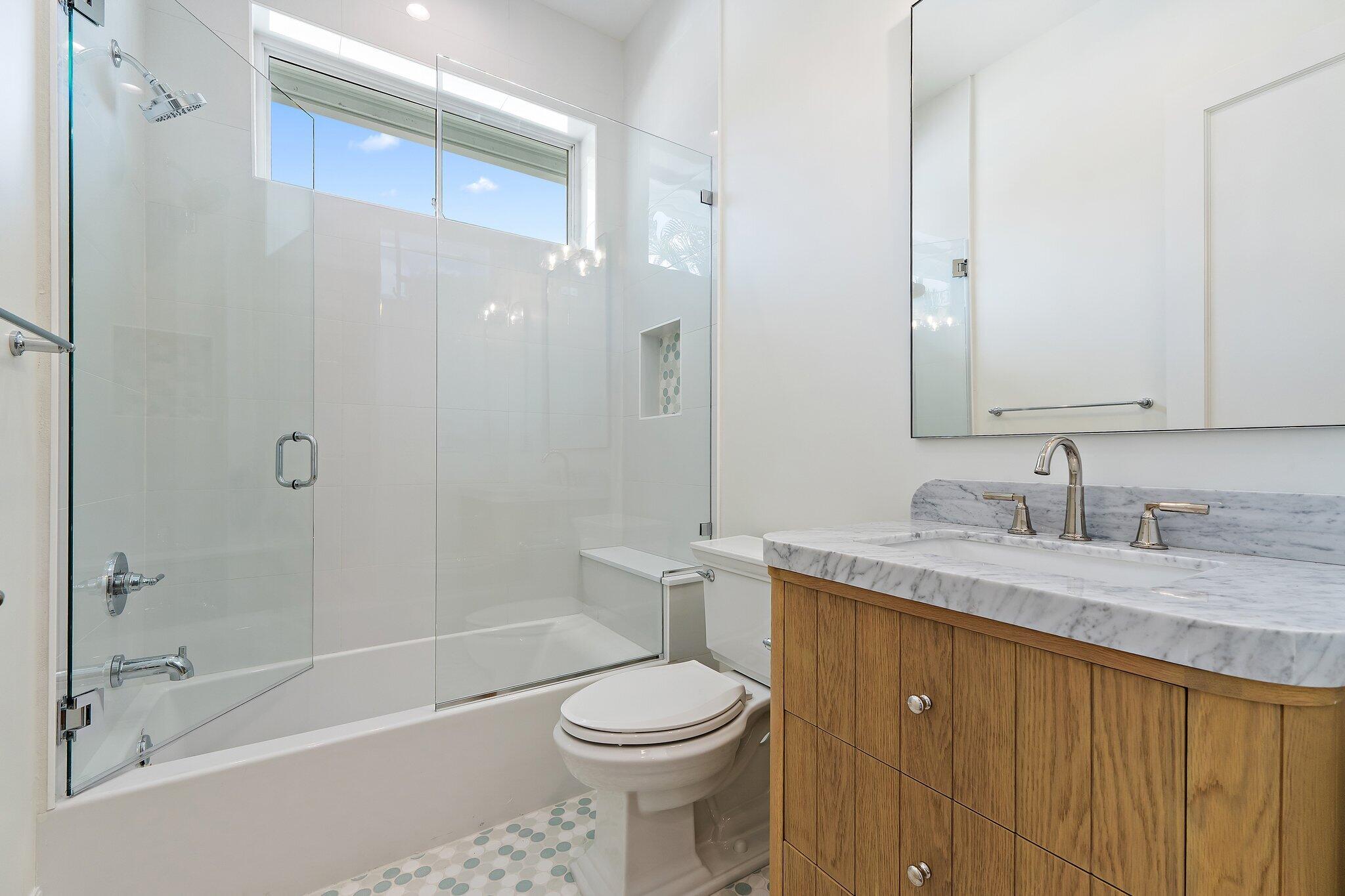 131 Dory Road South North Palm Beach, FL 33408 - Photo 36 of 80 Southwest Bath