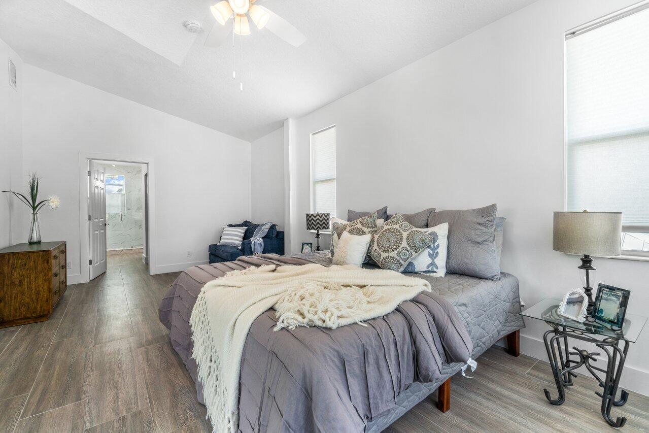 9427 Southeast Athena Street Hobe Sound, FL 33455 - Photo 16 of 33 Second Floor Primary 2