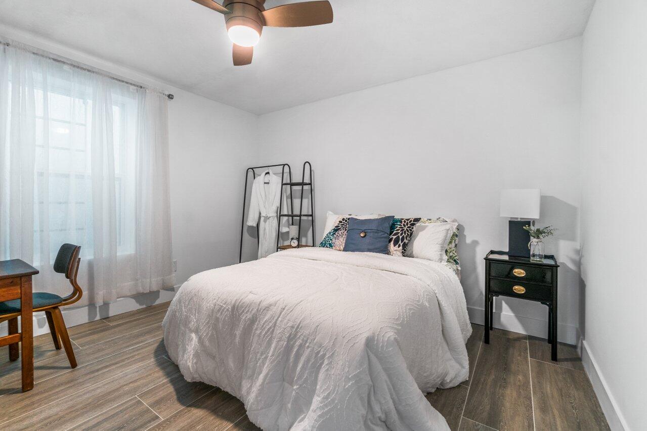 9427 Southeast Athena Street Hobe Sound, FL 33455 - Photo 24 of 33 Basement Floor 3rd Room