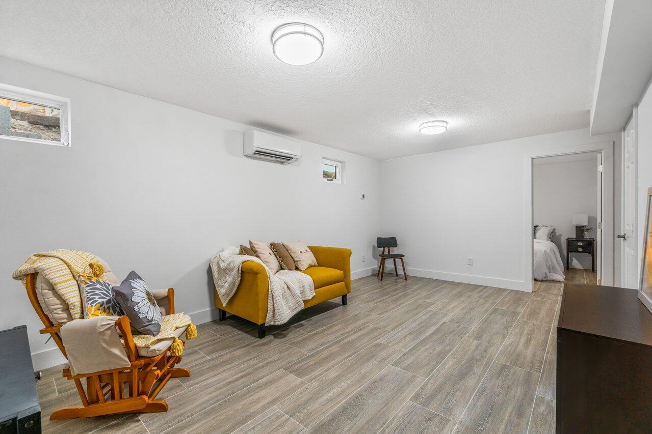 9427 Southeast Athena Street Hobe Sound, FL 33455 - Photo 26 of 33 Basement Main