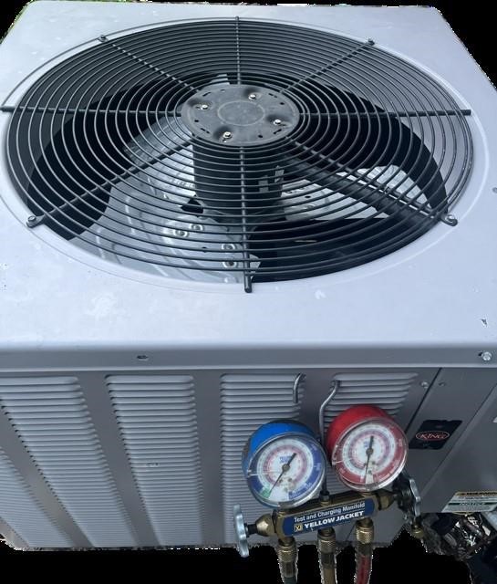 3215 Soway Street Houston, TX 77080 - Photo 2 of 29 a view of entryway