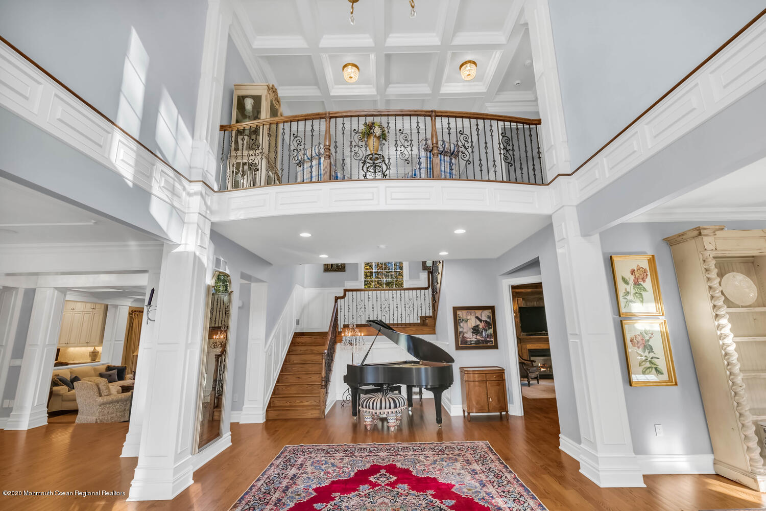 280 Portland Road Atlantic Highlands, NJ 07716 - Photo 5 of 74 Grand Entrance