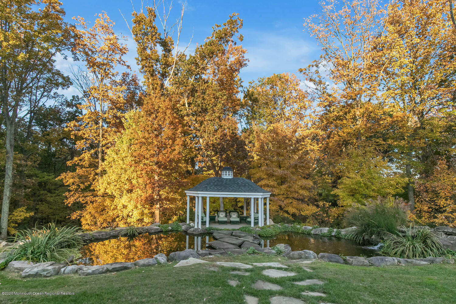 280 Portland Road Atlantic Highlands, NJ 07716 - Photo 65 of 74 a front view of a house with garden