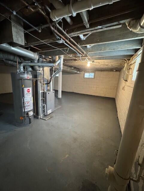 2715 164th Place Hammond, IN 46323 - Photo 11 of 12 481x640