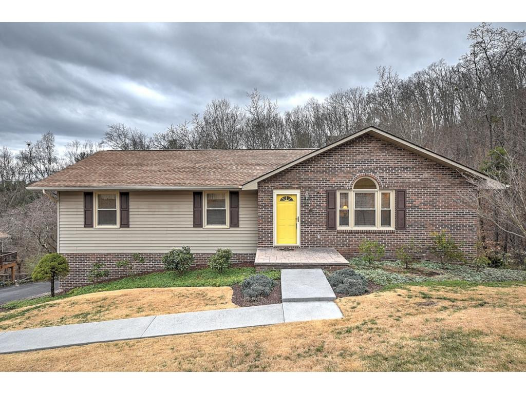 2809 Big Ridge Road Johnson City, TN 37601 - Photo 2 of 33 Photo 2