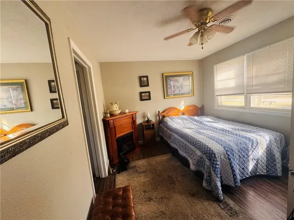 $220,000 | 427 North Oak Street, Garnett, KS 66032