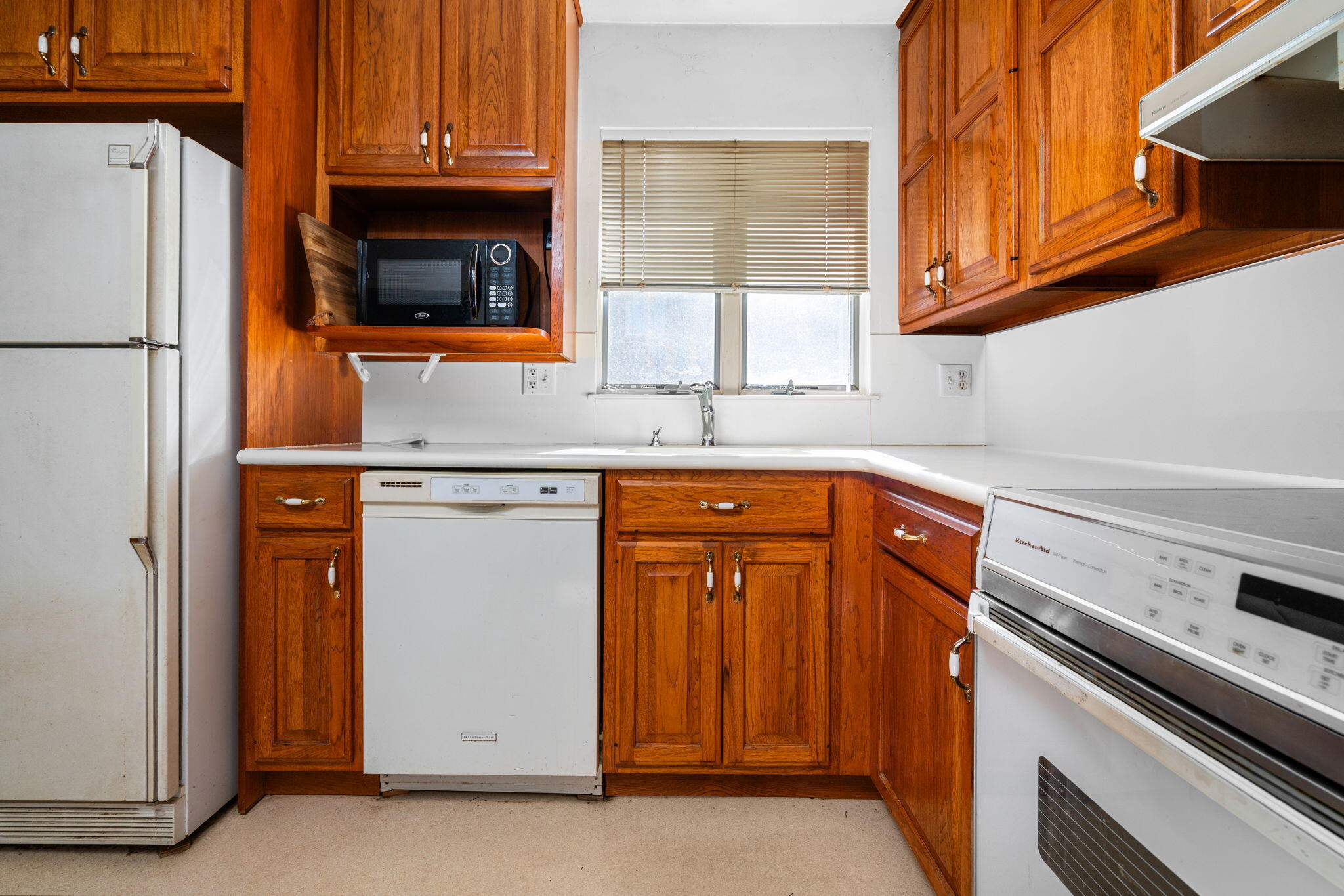 2219 Needham Road Ann Arbor, MI 48104 - Photo 15 of 34 10-web-or-mls-DSC01698