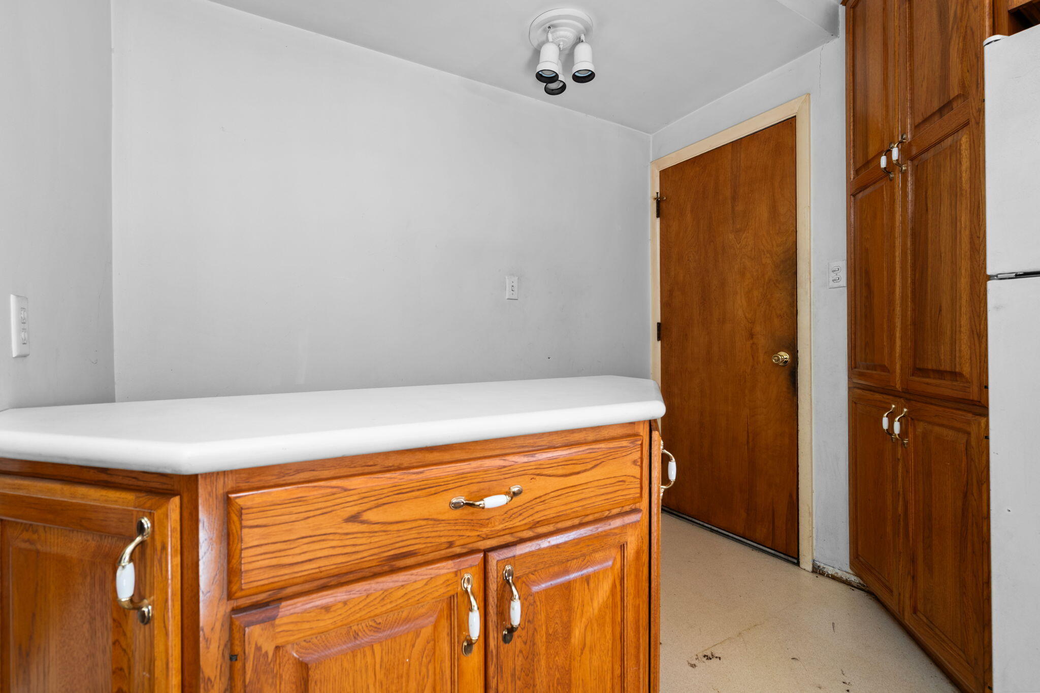 2219 Needham Road Ann Arbor, MI 48104 - Photo 16 of 34 11-web-or-mls-DSC01703