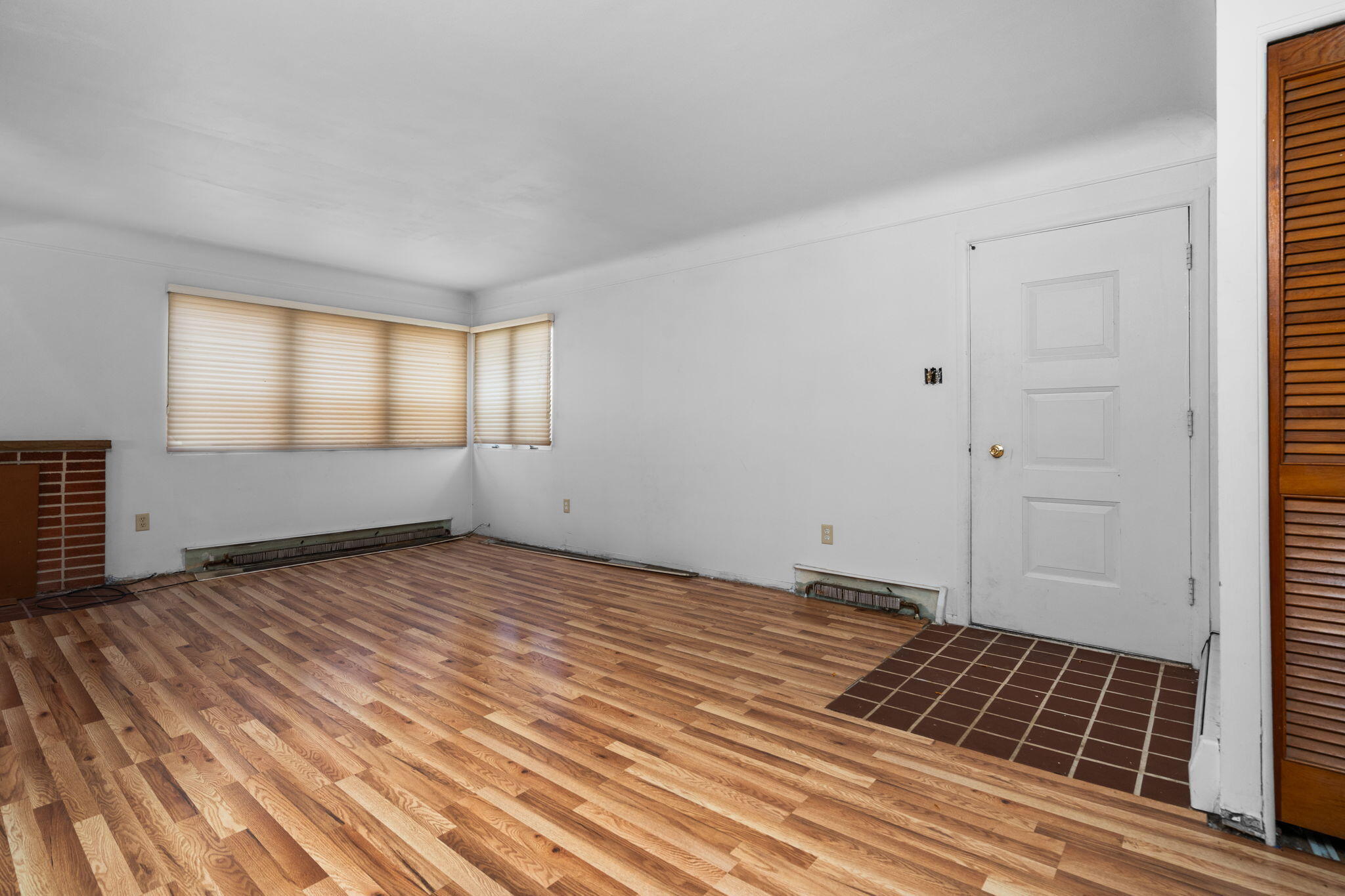 2219 Needham Road Ann Arbor, MI 48104 - Photo 7 of 34 2-web-or-mls-DSC01651