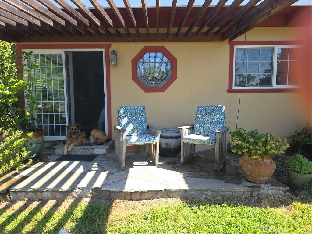 4504 Eickhoff Road Lakeport, CA 95453 - Photo 2 of 40 a front view of a house with garden