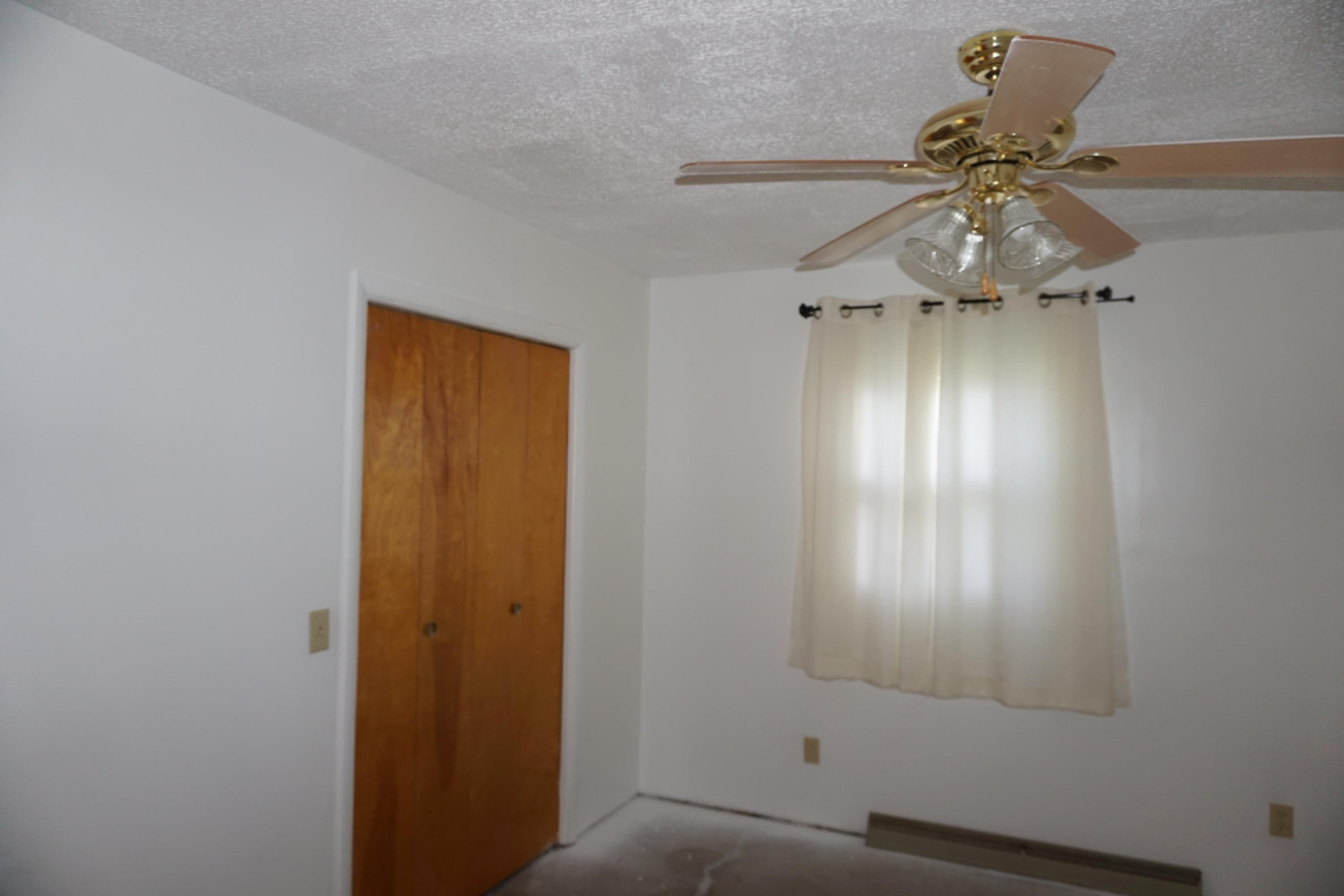 94 Brooks Road Muskegon, MI 49442 - Photo 13 of 25 DSC01701