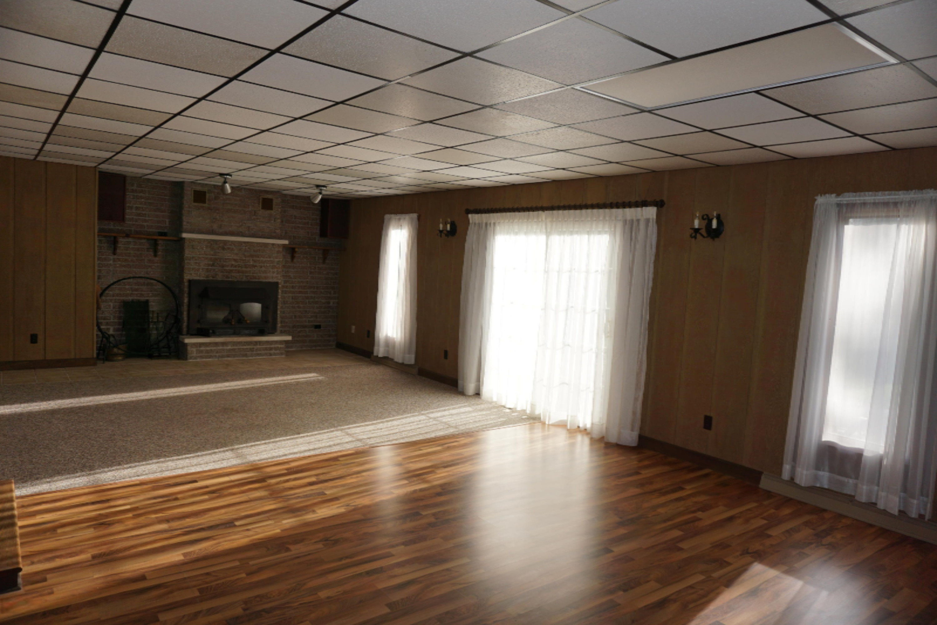 94 Brooks Road Muskegon, MI 49442 - Photo 3 of 25 DSC01715