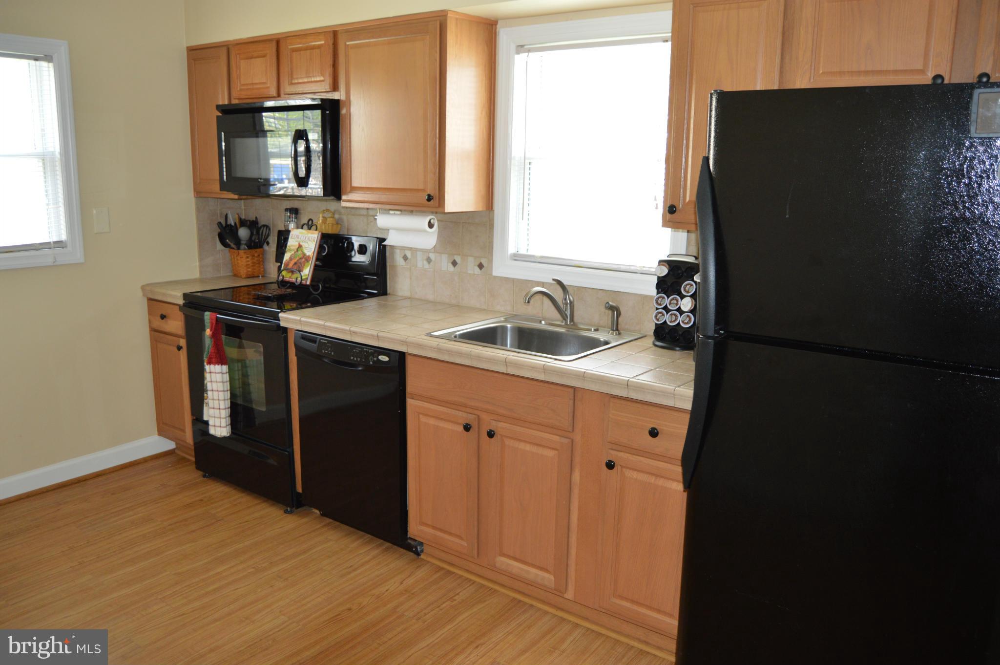 8471 Church Road Pasadena, MD 21122 - Photo 4 of 18