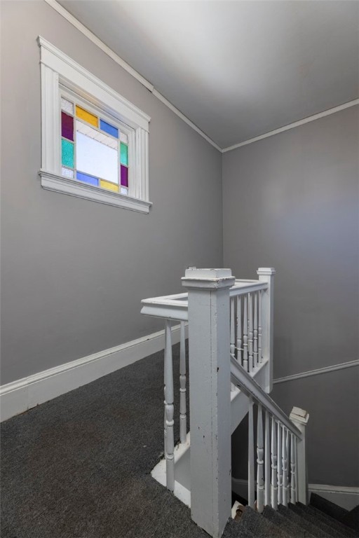 68 Radcliffe Avenue Providence, RI 02908 - Photo 15 of 49 2ND FLOOR ENTRY