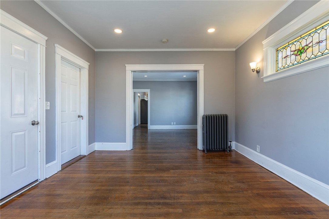 68 Radcliffe Avenue Providence, RI 02908 - Photo 20 of 49