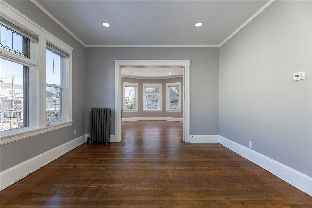 68 Radcliffe Avenue Providence, RI 02908 - Photo 23 of 49