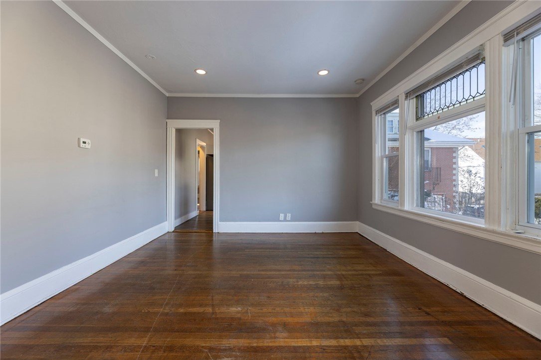 68 Radcliffe Avenue Providence, RI 02908 - Photo 24 of 49