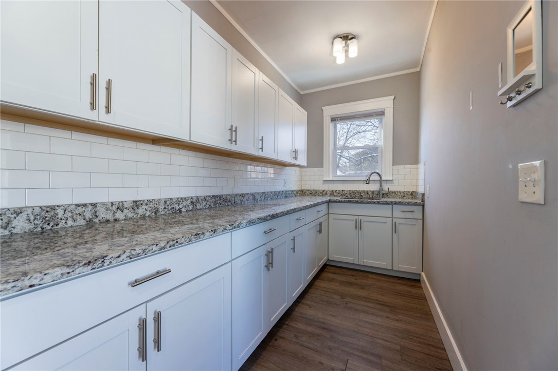 68 Radcliffe Avenue Providence, RI 02908 - Photo 26 of 49