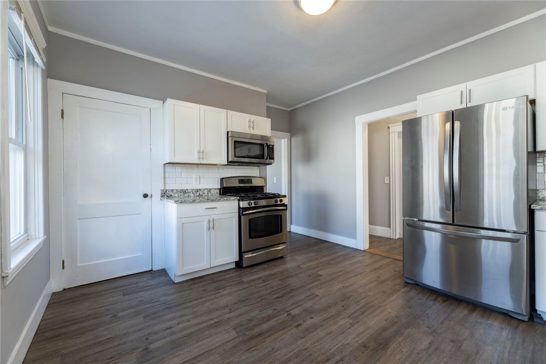 68 Radcliffe Avenue Providence, RI 02908 - Photo 29 of 49