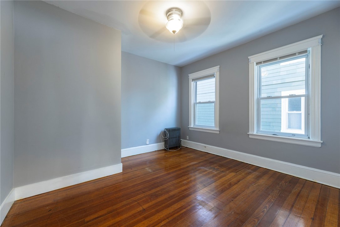 68 Radcliffe Avenue Providence, RI 02908 - Photo 31 of 49