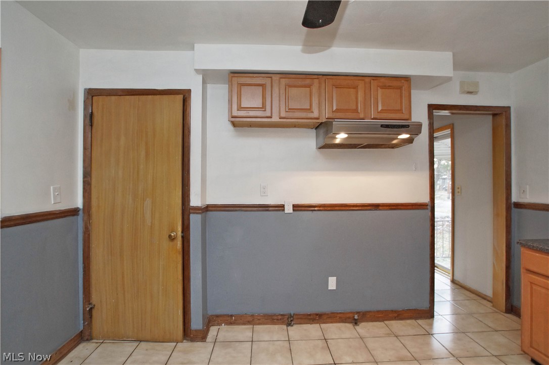 1675 Wood Road Cleveland Heights, OH 44121 - Photo 13 of 32