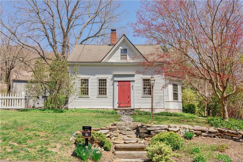 16 Weekeepeemee Road Woodbury, CT 06798 - Photo 1 of 1 Gallery Image 1