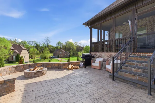 $769,900 | 1100 Lake Highlands Drive, Mount Juliet, TN 37122