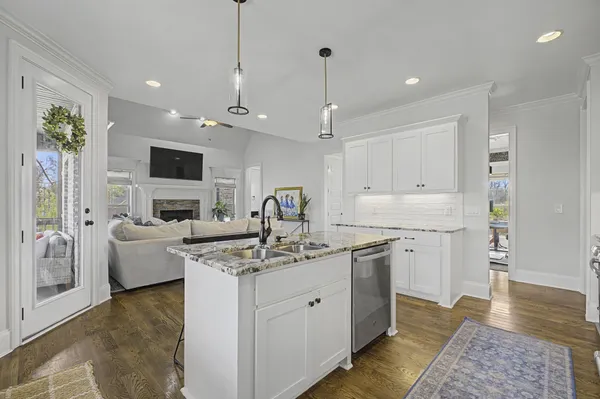 $769,900 | 1100 Lake Highlands Drive, Mount Juliet, TN 37122