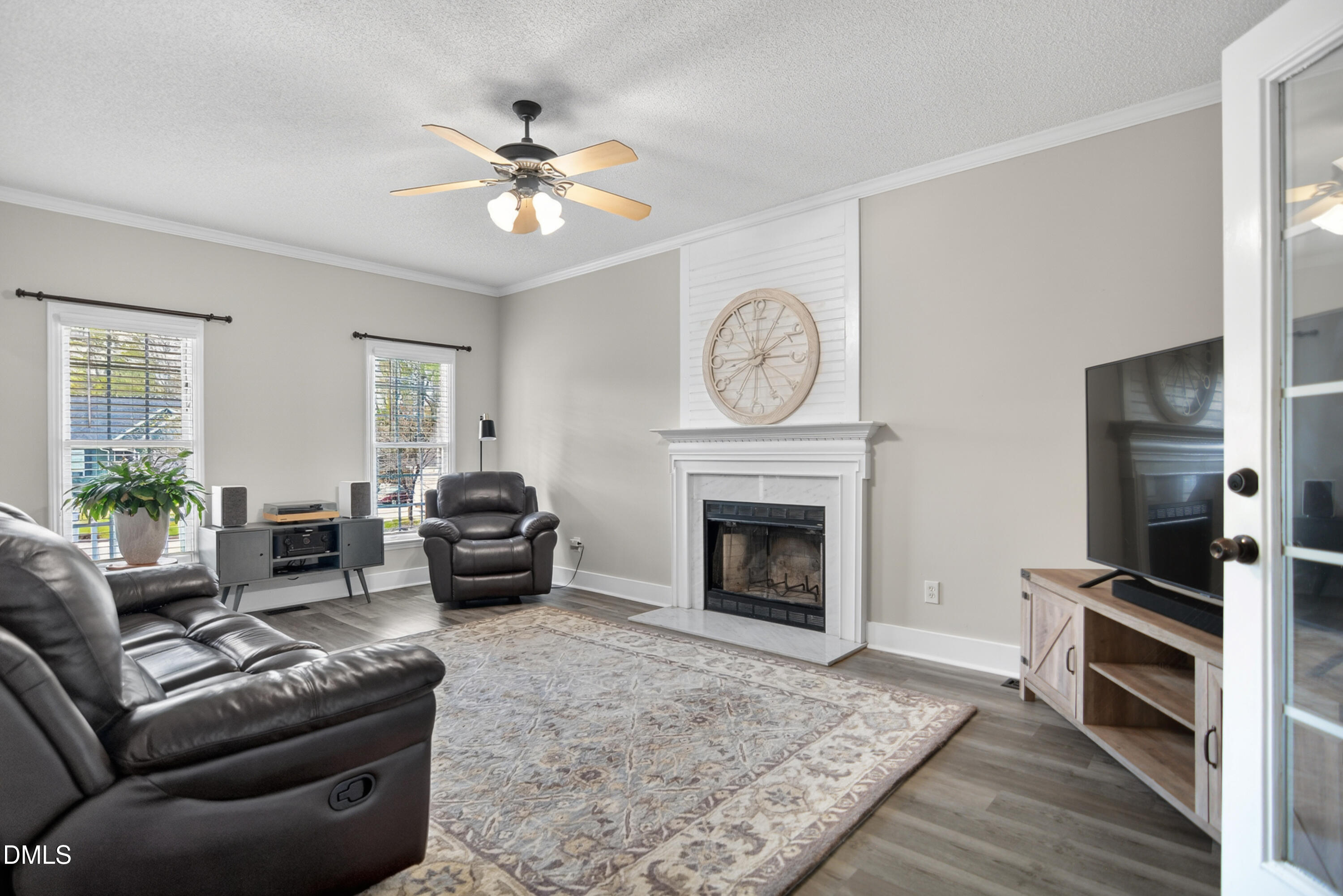 4105 Riverport Road Raleigh, NC 27616 - Photo 3 of 30 003