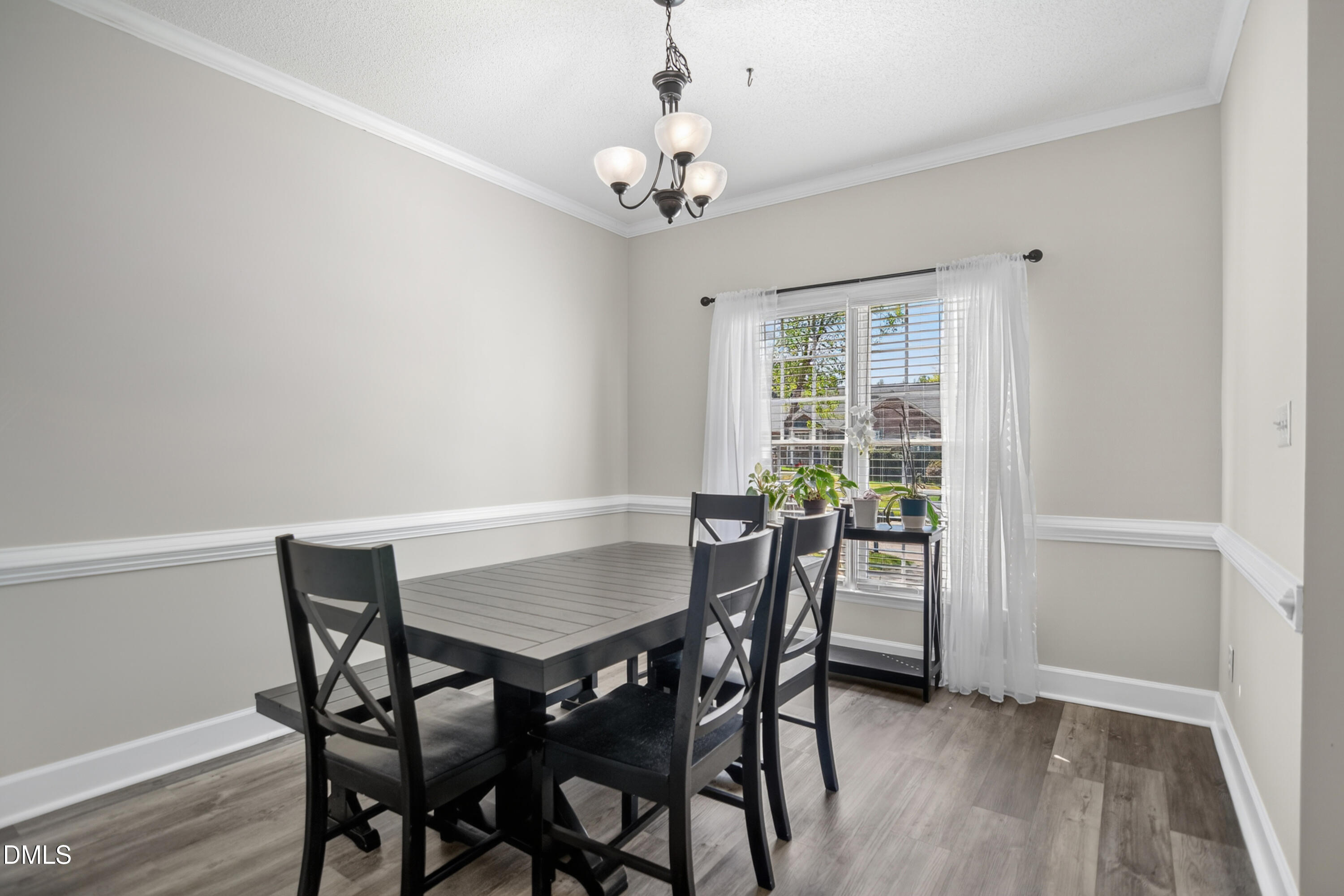 4105 Riverport Road Raleigh, NC 27616 - Photo 5 of 30 009