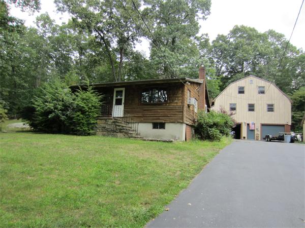 26-28 Quisset Road Mendon, MA 01756 - Photo 1 of 11 Gallery Image 1
