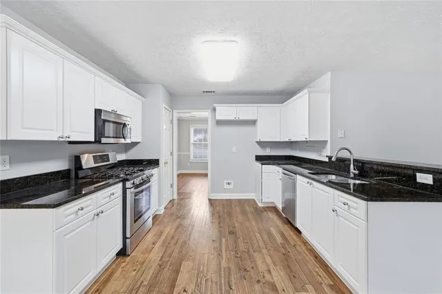 $428,000 | 2748 Links Overlook Drive, Dacula, GA 30019