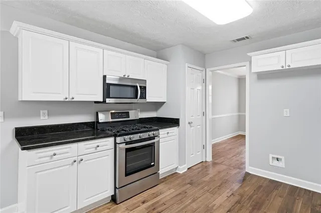 $428,000 | 2748 Links Overlook Drive, Dacula, GA 30019