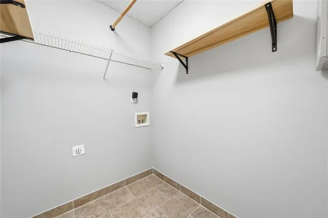 $428,000 | 2748 Links Overlook Drive, Dacula, GA 30019