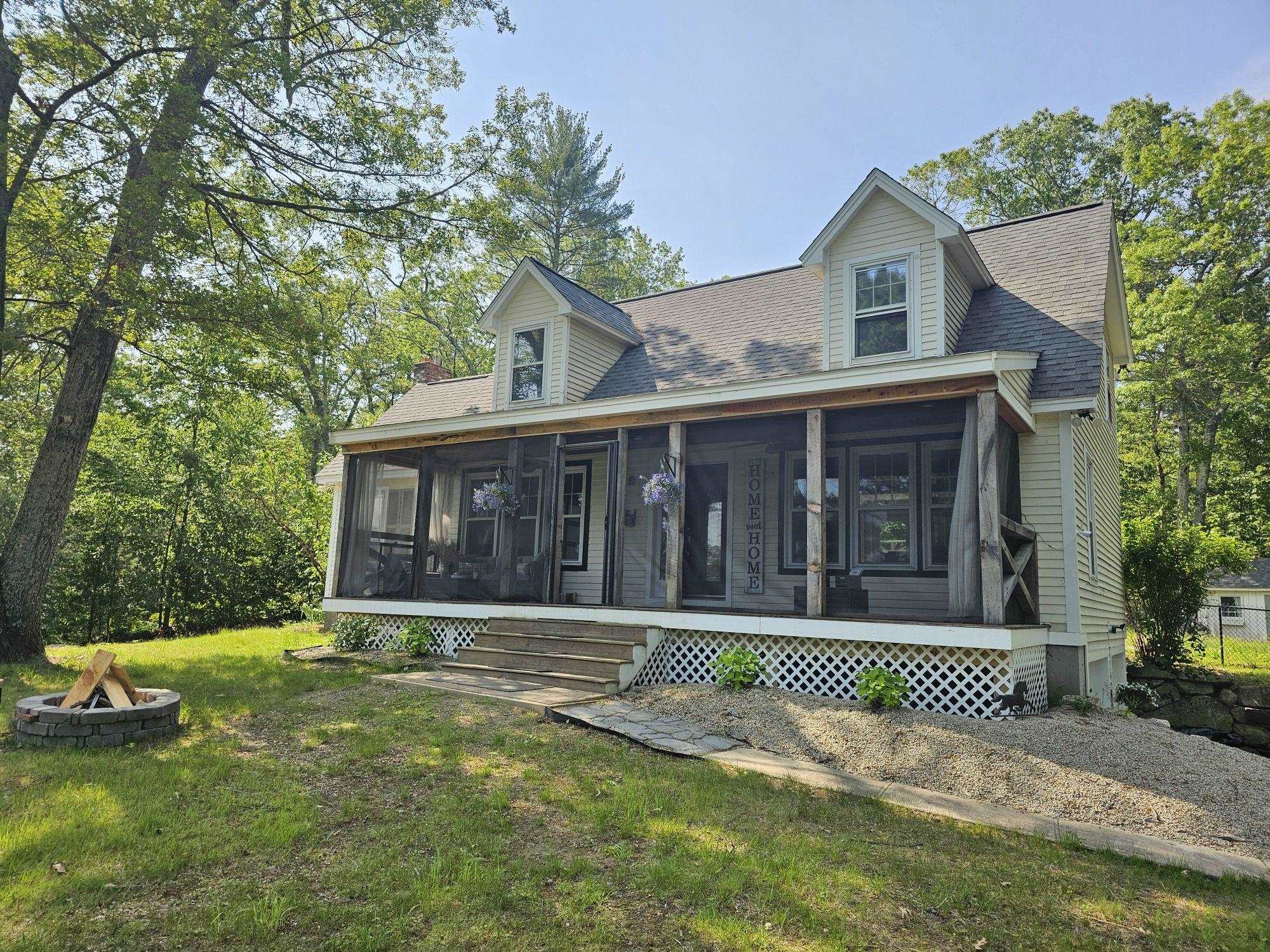 436 Mammoth Road Pelham, NH 03076 - Photo 1 of 59 Gallery Image 1