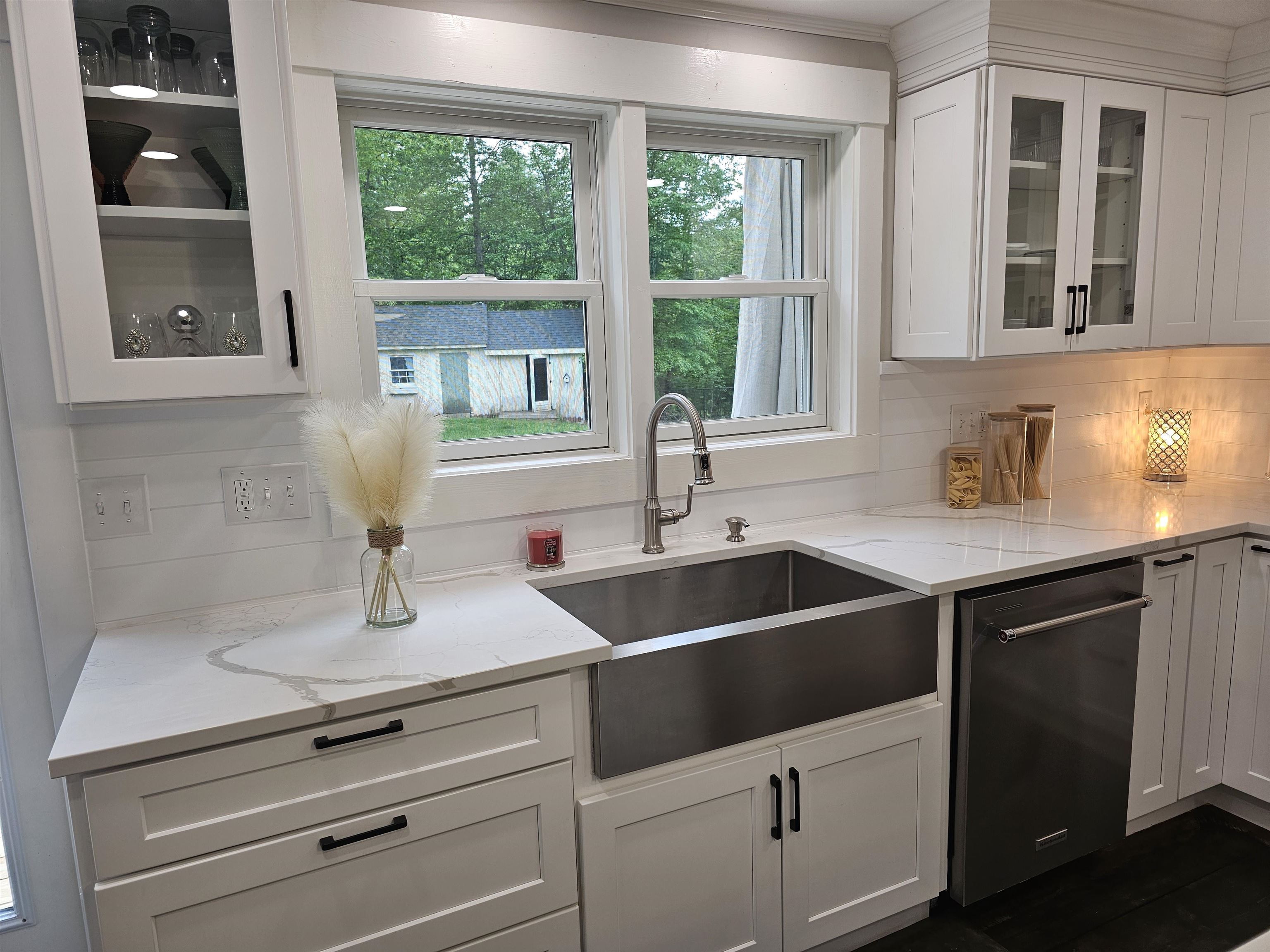 436 Mammoth Road Pelham, NH 03076 - Photo 11 of 59 Gallery Image 11