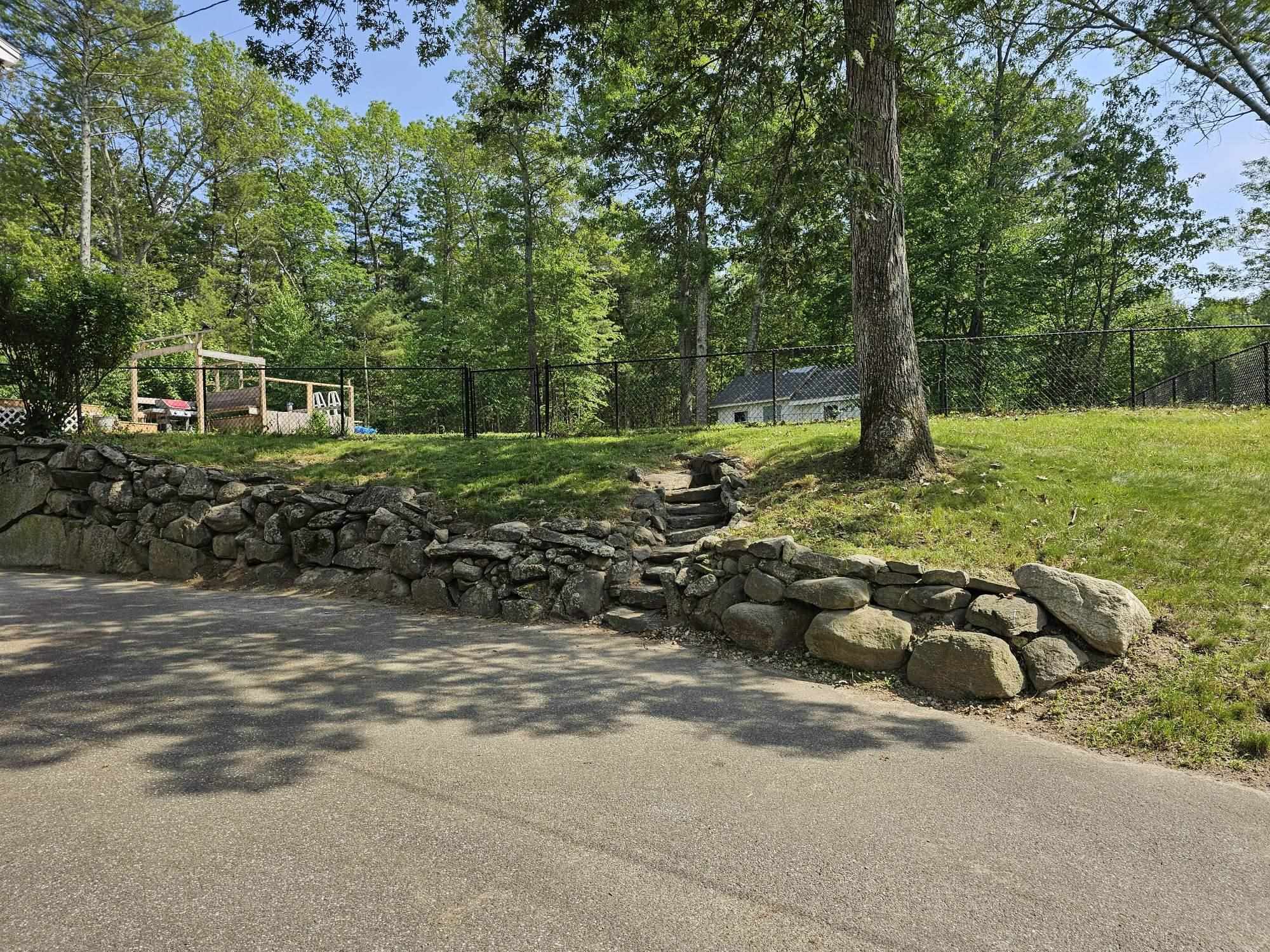436 Mammoth Road Pelham, NH 03076 - Photo 32 of 59 Gallery Image 32