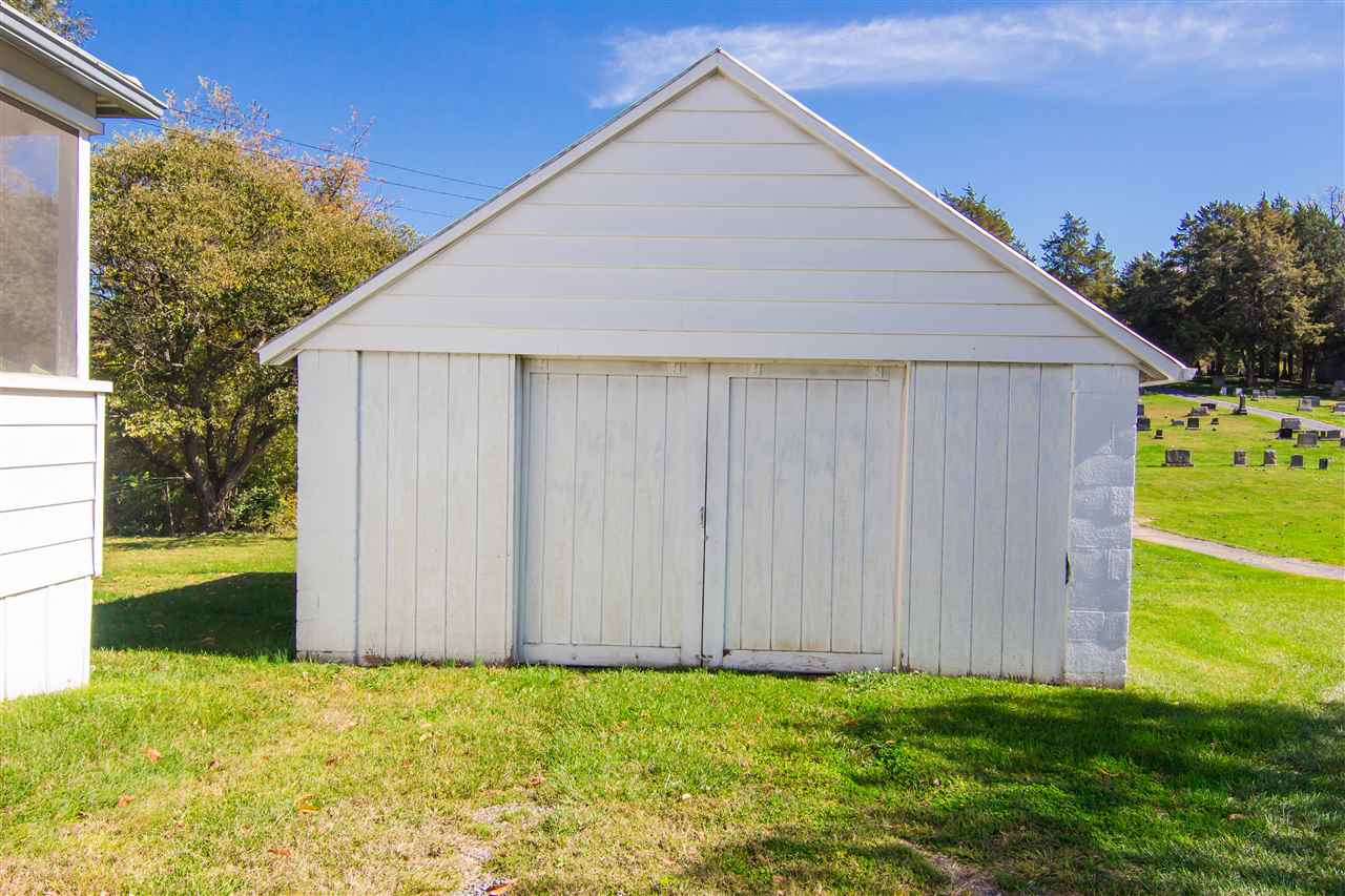 5004 Kratzer Road Harrisonburg, VA 22802 - Photo 11 of 12 Gallery Image 11