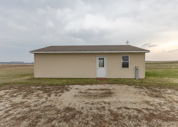 $125,000 | 22308 North 2120th Avenue, Atkinson, IL 61235