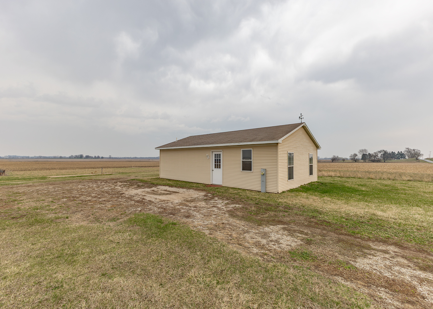 22308 North 2120th Avenue Atkinson, IL 61235 - Photo 2 of 14