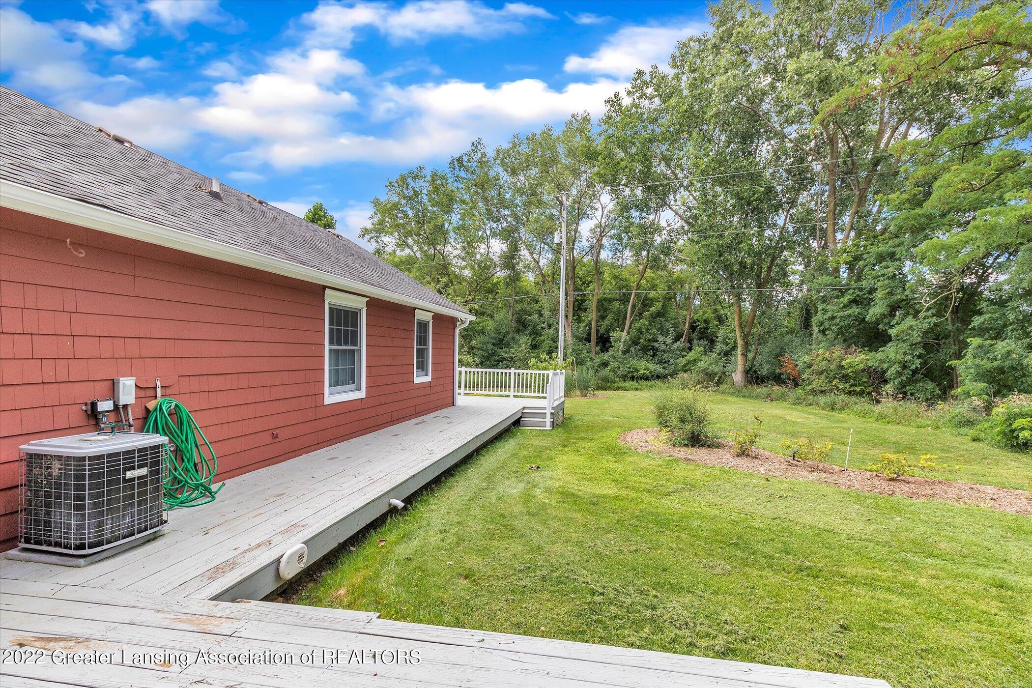 2621 Dobie Road Mason, MI 48854 - Photo 45 of 55 Deck